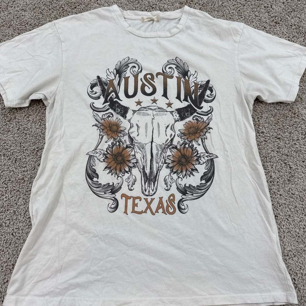 Altar’d State Austin Texas Skull Graphic T Shirt Western Boho Womens Small EUC